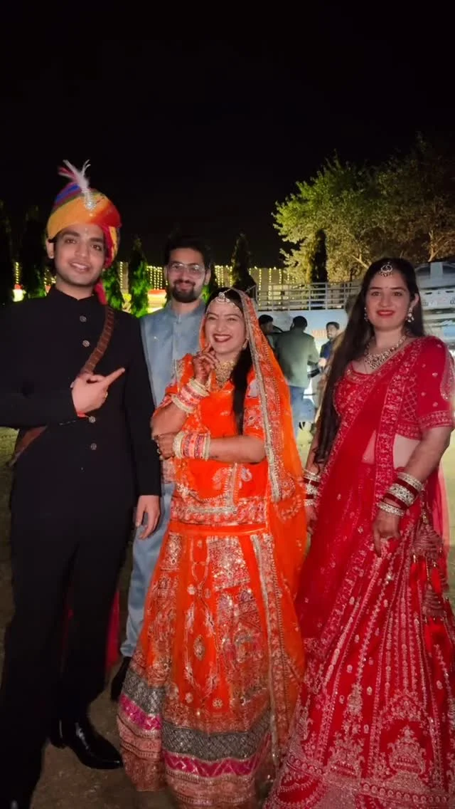 Instagram post by @0varsha0sharma57 (DU41-seEVaw).