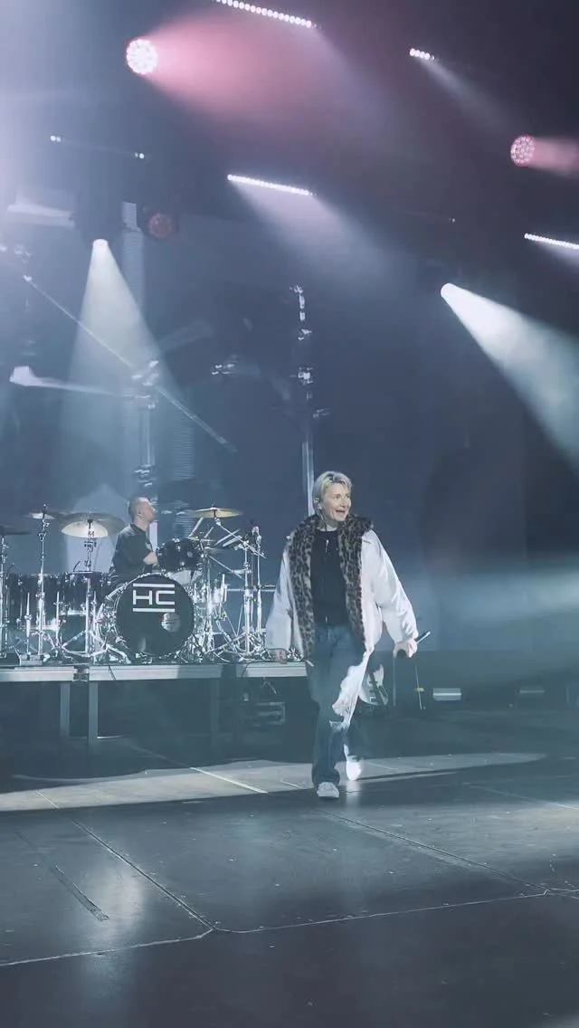 нижний! мы не виделись всего год! но так много нового вышло! спасибо за возможность петь новые песни! и за последний концерт первой пятерки после которого охота ехать дальше даже не заезжая домой! #дианаарбенина #arbeni...