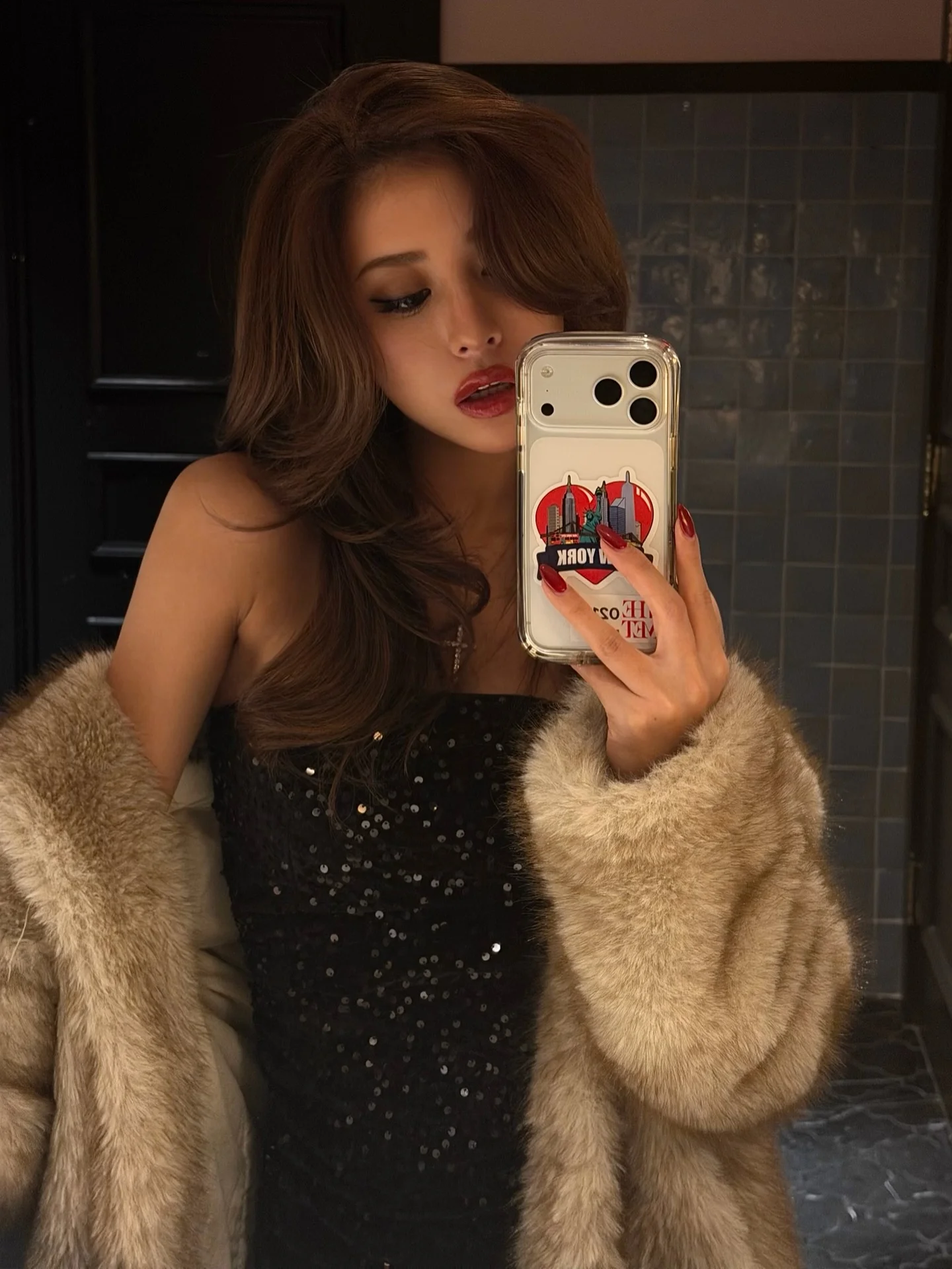 Instagram post by @_hana.87_ (DU25nIrEosz).