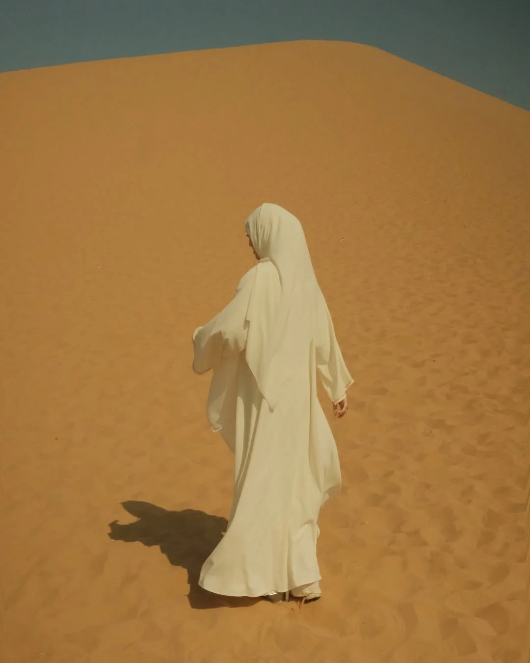 ahlan wasahlan, ya ramadan. ramadan comes when the heart needs it the most. i’m literally just a small girl with a broken soul, that waits for this holiest month, to fix my heart. wallahi ya Rabb. say alhamdulillah beca...