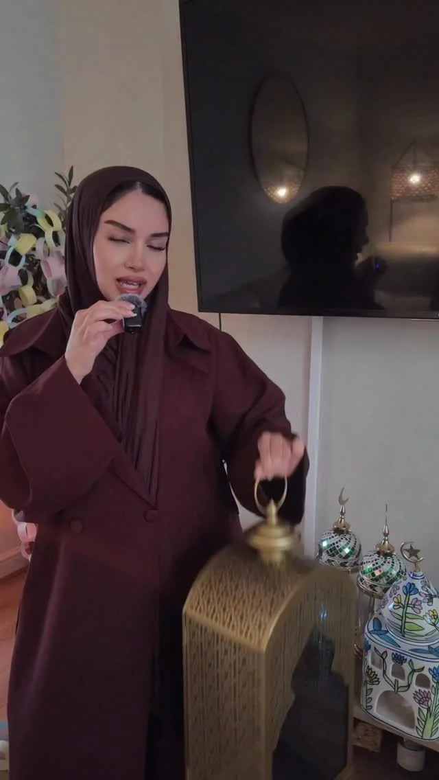 Ramadan Mubarak!! May Allah swt accept it from us all Abaya trench from @malikaatofficial Decor is a mix of @tkmaxxuk / @amazon & @shein_gb