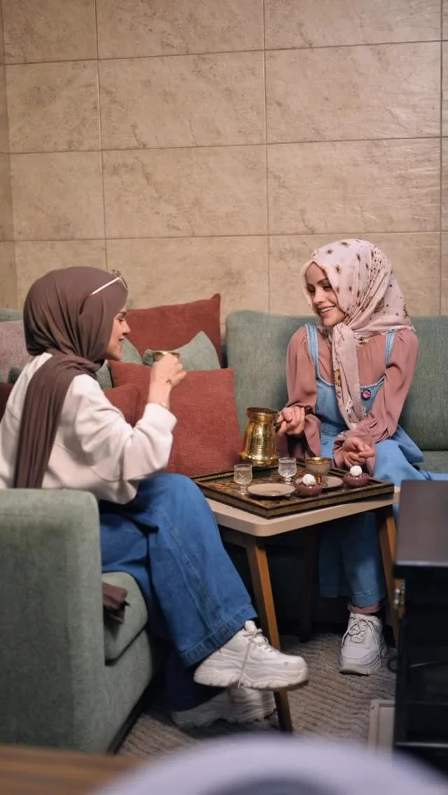 ⁨ شو بو اسم ساهر ؟ بتخترع المشاكل، بس أنا بعرف كيف أروقها ب أطيب فنجان قهوة ‪@hamwi_cafe‬⁩