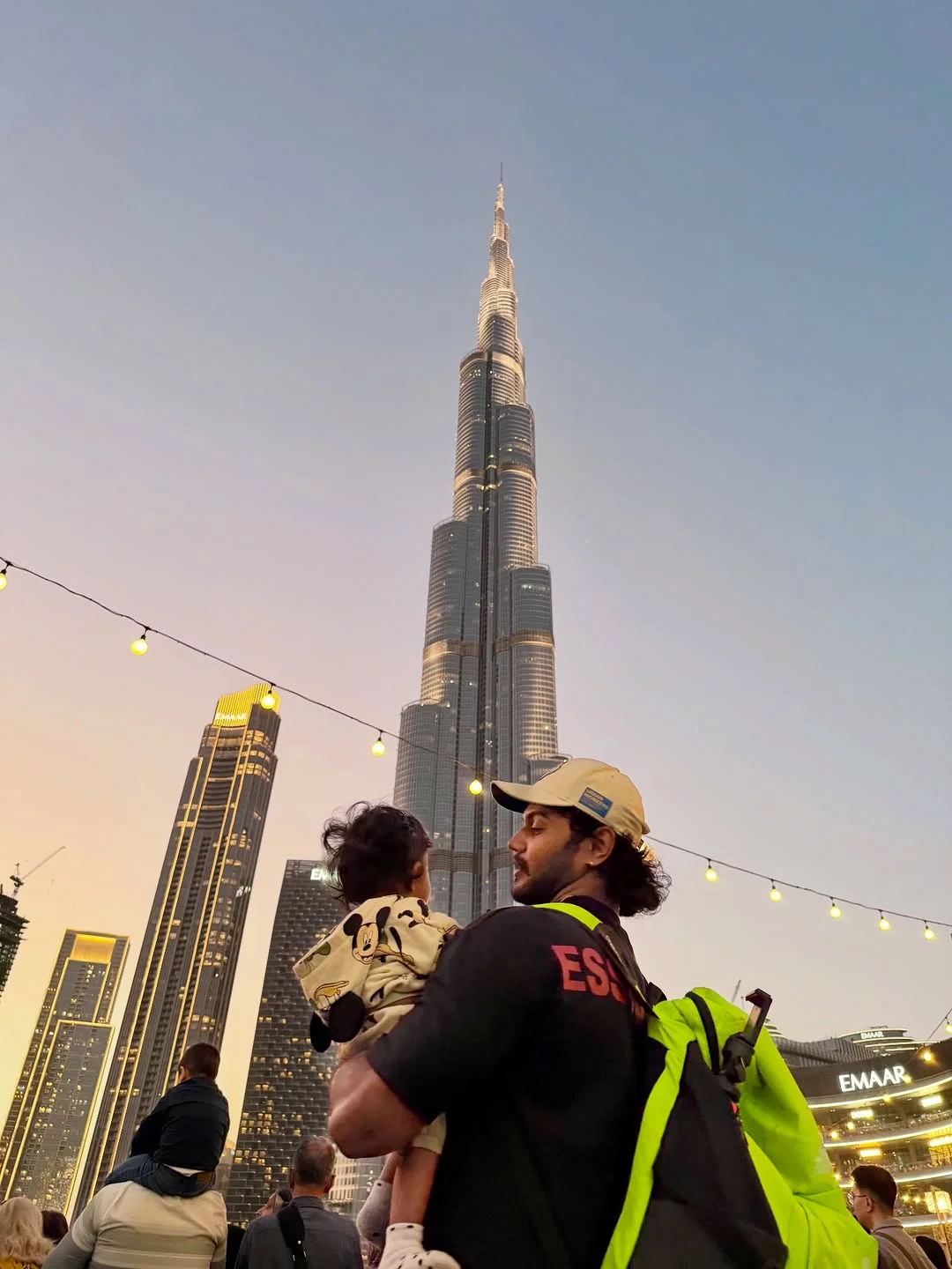 Taking Baby @trevin_avinash to one of my favourite place in the world @burjkhalifa . I still remember the 1st time I came here . 1st it was with friends 2nd it was when I was single 3rd as a boyfriend/ girlfriend 4th as...