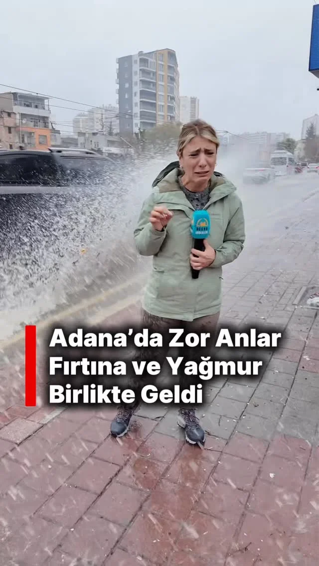 Adana’da şiddetli yağış ve fırtına etkili olurken, bazı ağaçlar araçların üzerine devrildi. Meteoroloji Genel Müdürlüğü’nün uyardığı Adana’da şiddetli yağış ve fırtına etkili oluyor. Merkez Seyhan ve Çukurova ilçelerind...