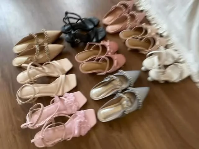 Photoshoot Life in Colors: 80% main, 20% makan kue (˶˃˂˶) Penasaran hasilnya? tunggu 23 Februari ‍↔️