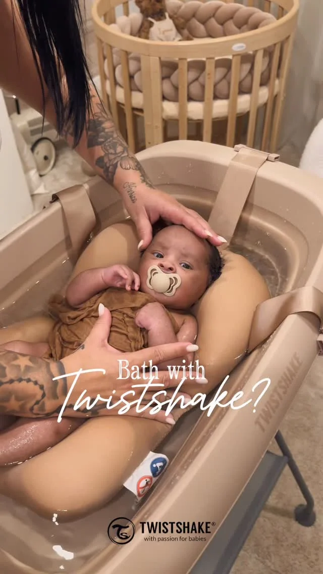 Ever since our @twistshakebaby bathtub arrived, Lyanco’s bath time has become so much more practical and relaxing. I can easily move it to his bedroom, which makes everything more comfortable for both of us. The built-i...