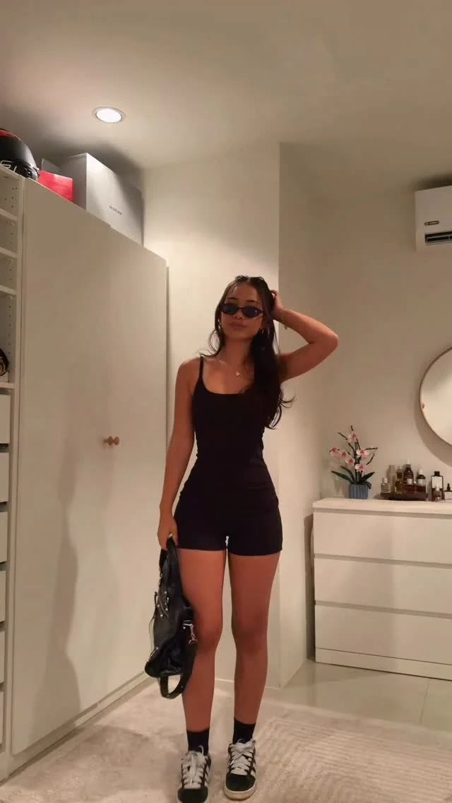 Nothing a few accessories can’t fix ‍♀️ #outfitinspo #outfit #outfitideas #ootd #fashioninspo