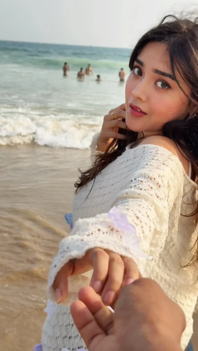 Vibe of song is just wow . . . . @singer_shaan @ravimokaofficial @ramjigulatiofficial RohitChandel @drashti.bhanushali #shaan #ravimoka #RamjiGulati #rohitchandel #drashtibhanushali