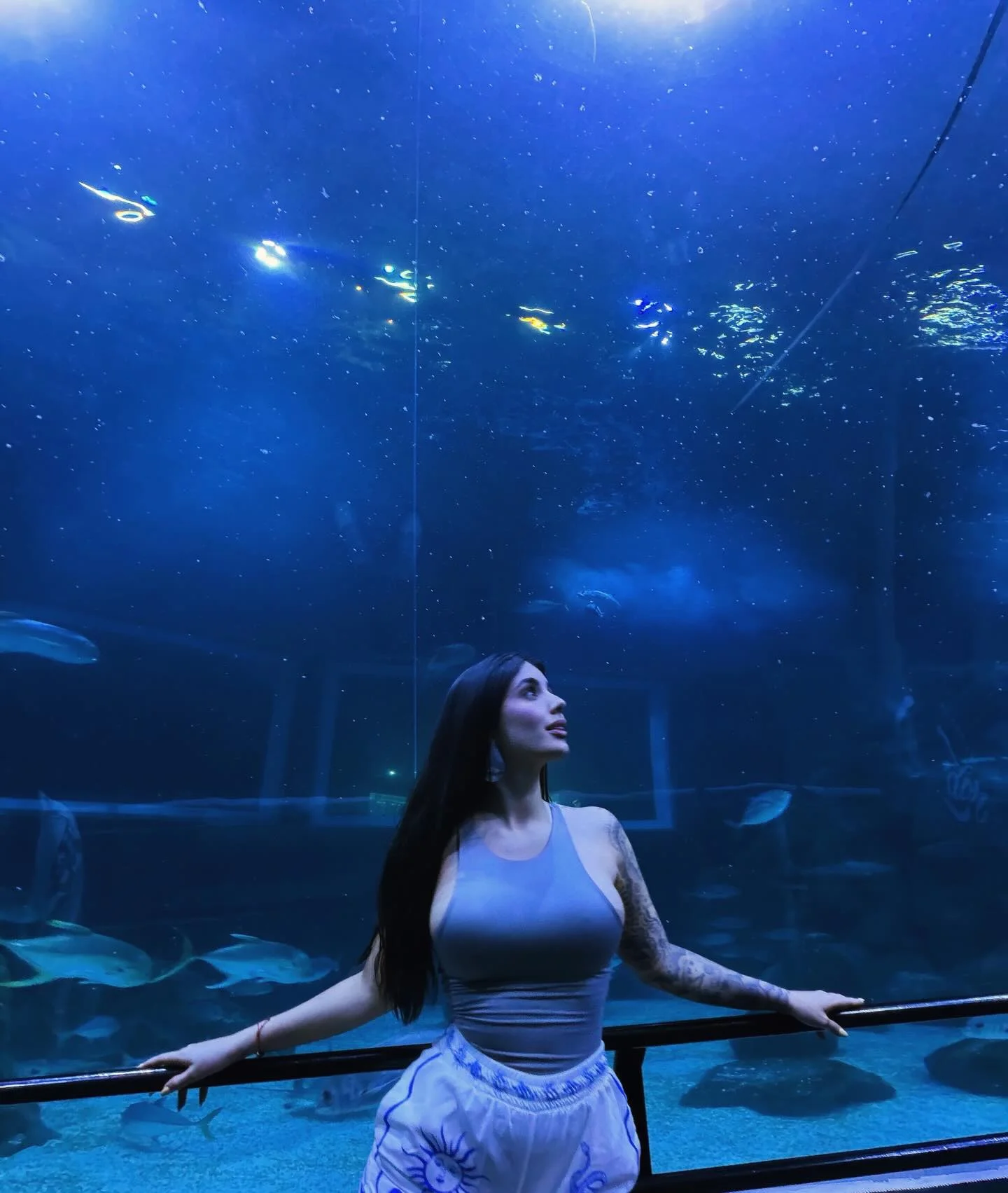 Instagram post by @ainarasanze (DU6VZ9qktDQ).