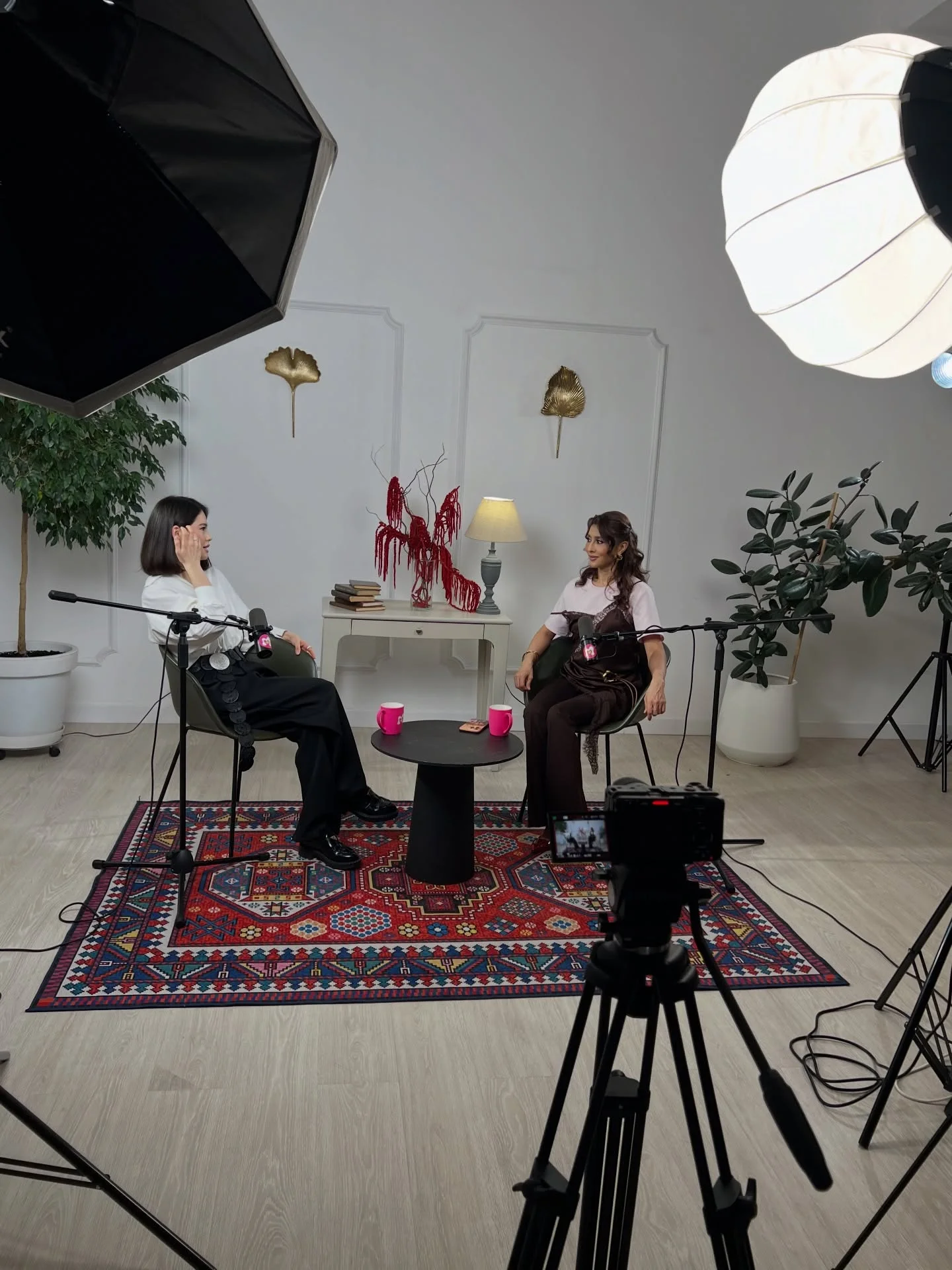 Женщина невероятной красоты @ar_imperatrice у нас в гостях! Все как вы любите- материнство, путь становления и конечно же секретикискоро на канале!