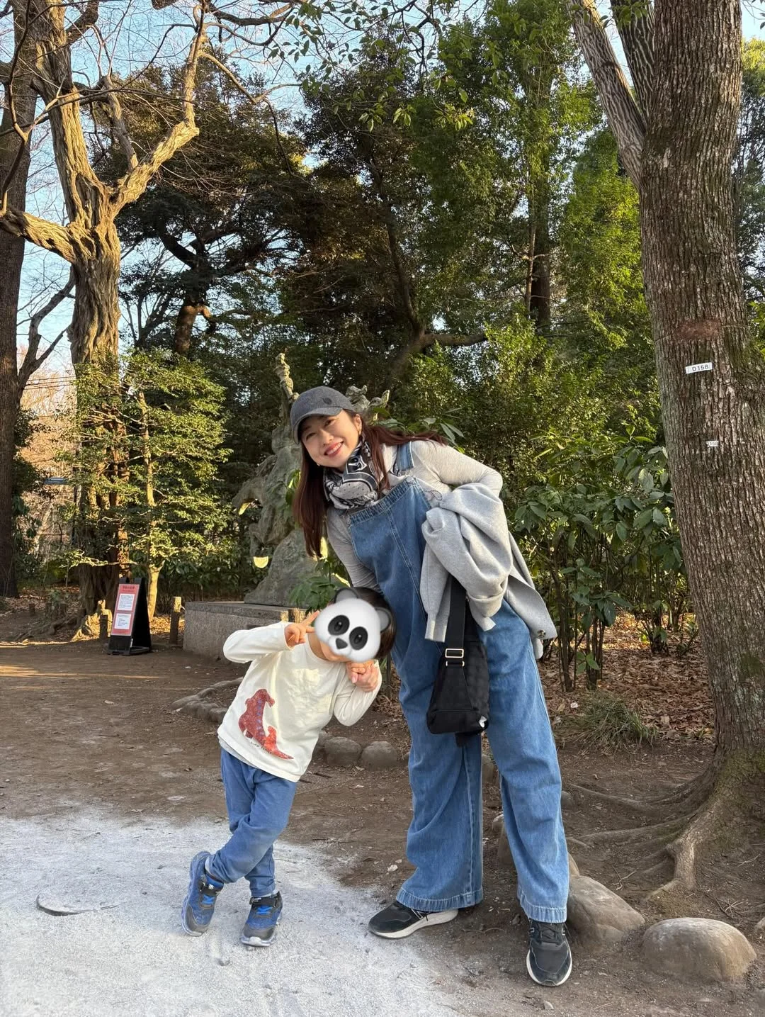 よく遊んだ三連休でした☺️ 1日目は公園で鬼ごっこで走りまくり 2日目は可愛い動物を見に井の頭公園に行き️ 3日目は狭山スキー場で息子初のスノボ体験 一度行ってみたかった井の頭公園。 残念ながらモルモットのふれあいイベントは お休みだったのですが 可愛い動物をたくさん見ることができました！ 私のお気に入りはもぐもぐリスちゃん️ 息子は真っ白なふわふわふくろうのぬいぐるみを お持ち帰り☺️ 公園コーデには ヤマダヤさんの福袋に入っていた...