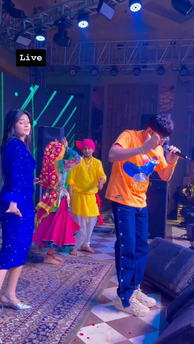 40kg Girl #last #night #wedding #show #performance