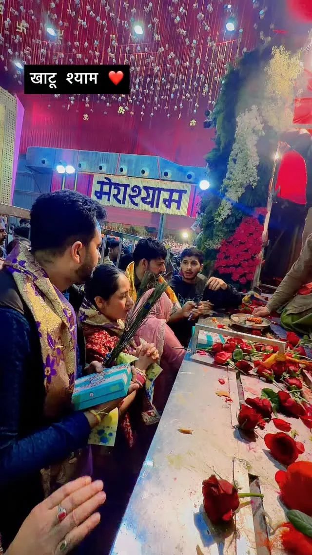 Khatu shayam with Family ❤️