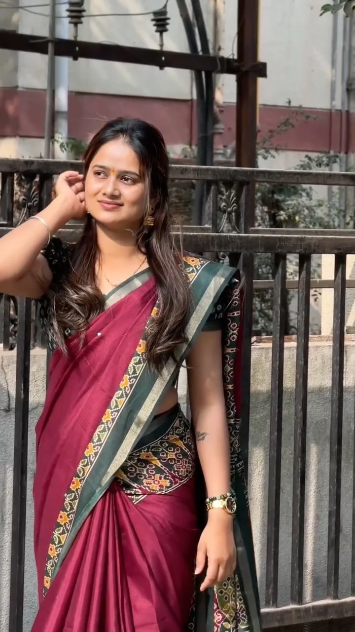 बरोबर आहे ना … . . . . #viral #trending #love #smile #caption