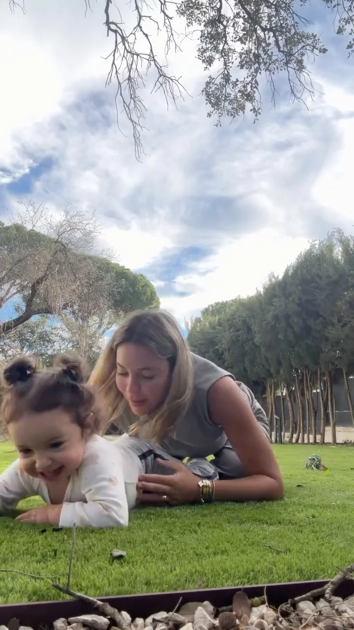 Por qué estaré tan cansada este embarazo ? Somos de quién nos cuida ❤️ #mum #19weekspregnant #embarazo #bebé