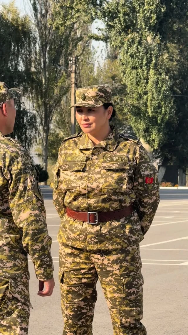 Майрамыңар менен ! Бар болунуздар ✊✊✊. Ошшшшшшоооо… ошону эле айтайын дегем ☺️ ______________________________________________________ #актрисатеатраикино #mylife #мылучшие #мылучшие #мысила