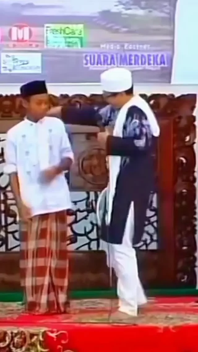 Instagram post by @albummuslimah (DU_ta3aEw57).