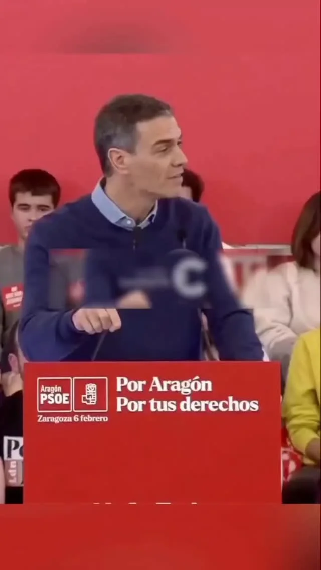 Instagram post by @albummuslimah (DVI8T3QEU8e).