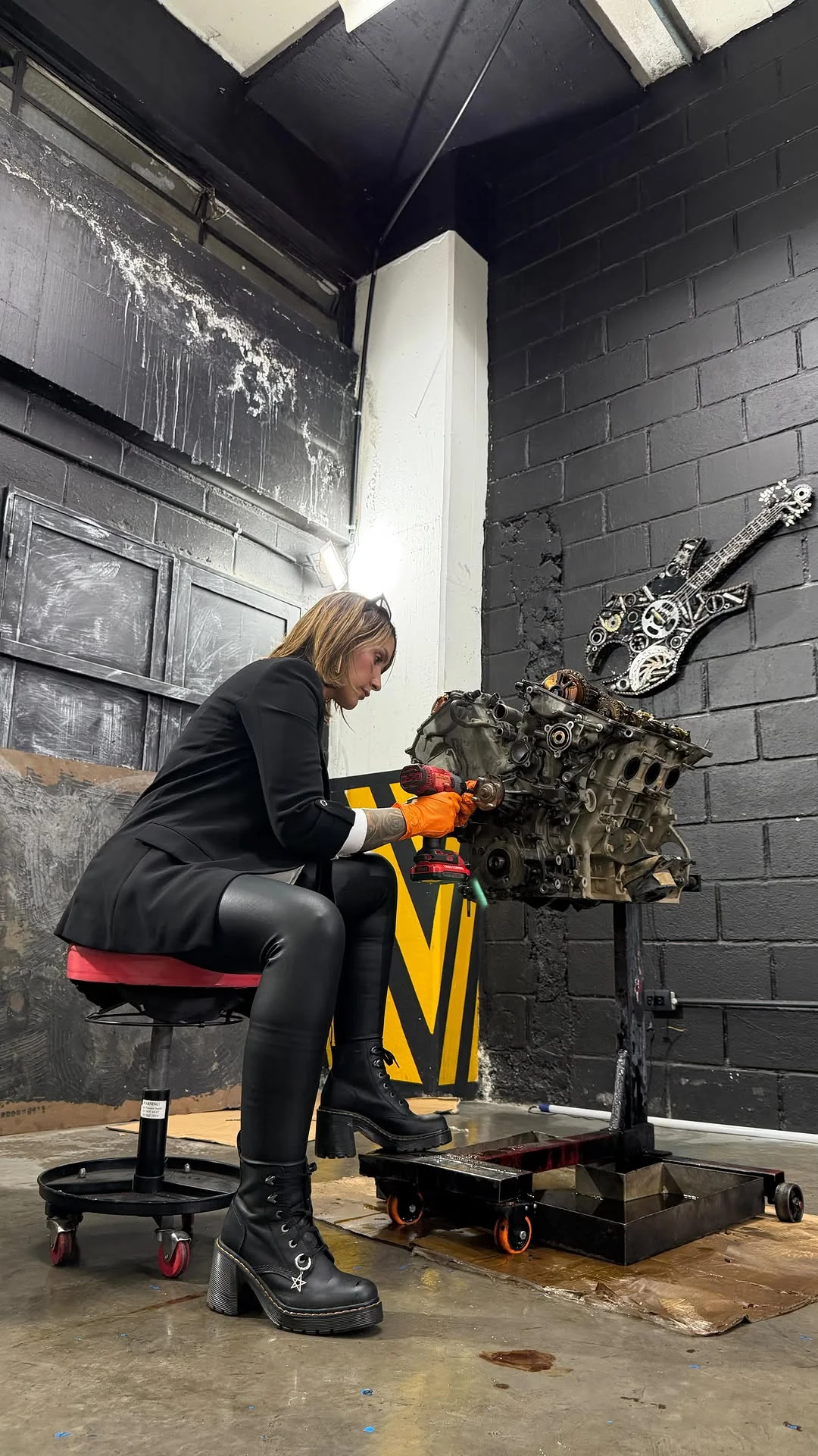 Ya les di la explicación de lo que pasó con el motor por acá les dejo el proceso del desarmado que se los debía‍