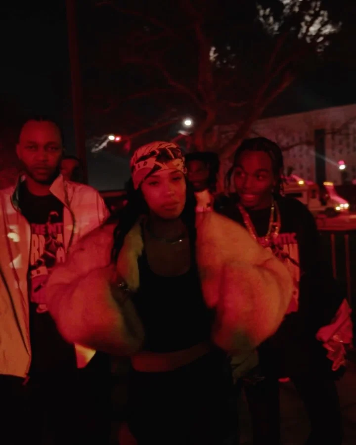 ETA 23:00 @jumpman23