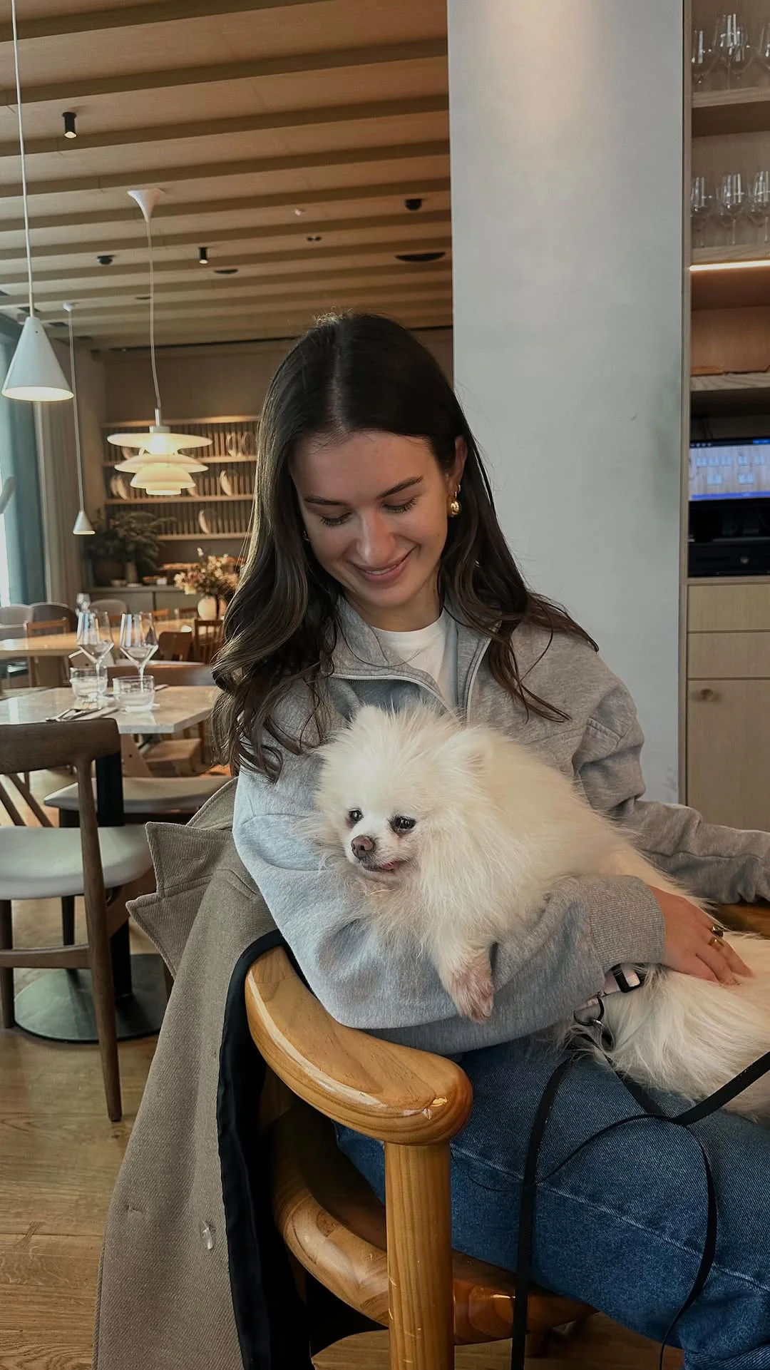 Dziś ja, ale następna wizyta u fryzjera będzie Małego Już od ponad roku moimi włosami zajmuje się Maja w @1909fryzjerzy - najpierw prywatnie, a teraz w ramach stałej współpracy. Zrobiłyśmy regenerację, tonowanie moich s...