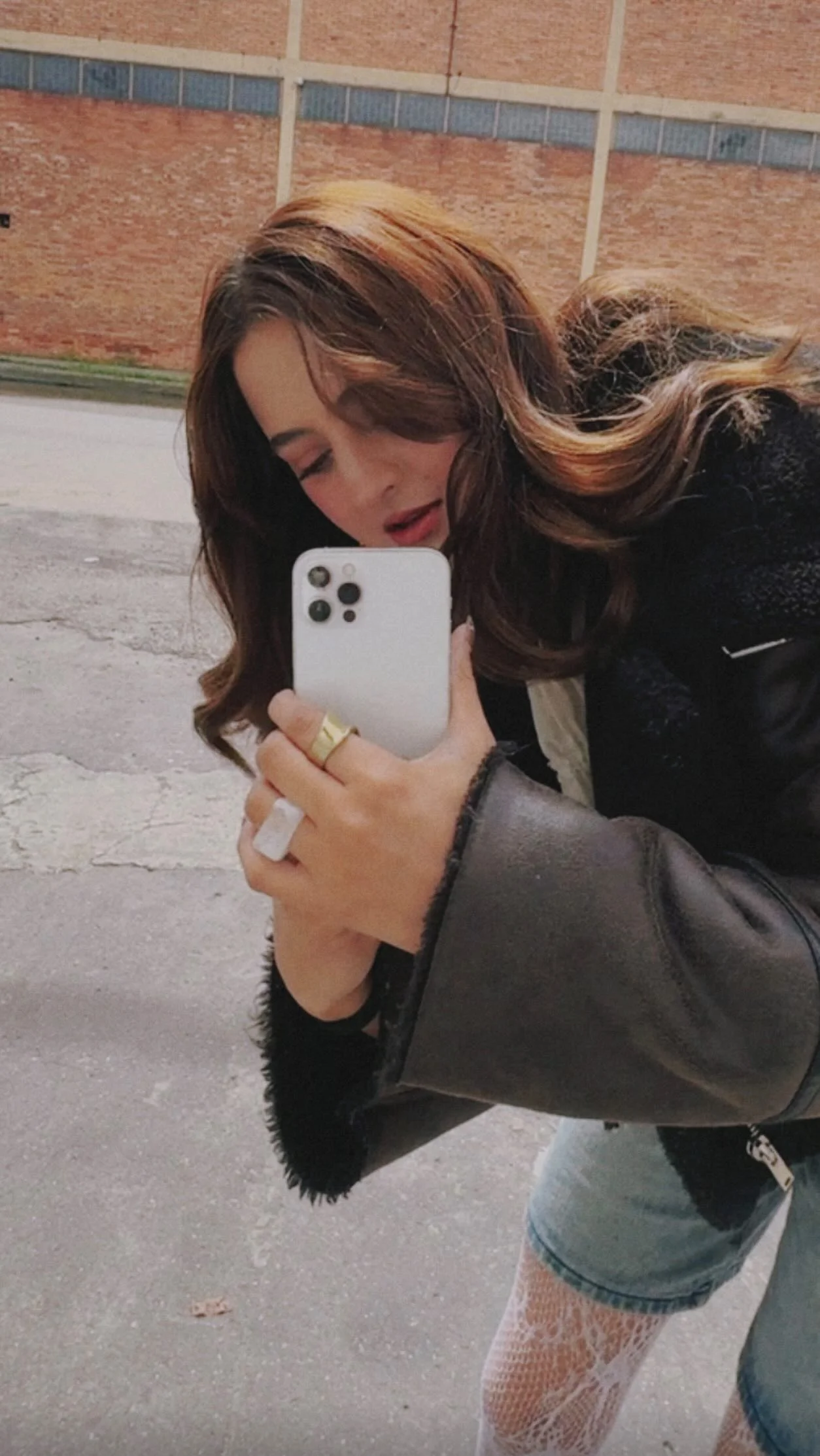 Yo con la famosa frase “Hazte allá … y te tomo una foto.” #fotos #sessaodefotos #aletjandra