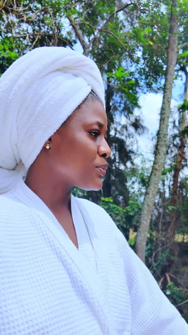 🎤 Indulge me @gtirides 🥹. 

If you want to go on this date or you know someone that’ll be elated, I’ll be your escort 🤣, here are the steps.

1. Send an email to promos@gtirides.com
2. Let us know who your date is to you and why you want to take this person on a date. (A lover, a mum, a friend, a dad, a child, boyfriend, girlfriend, wife, husband whoever). 
3. Leave the planning to me. You can state preferences but I’m extra with things like this 🙂‍↔️🤗.

Let’s make this happen. 🏃🏾‍♀️