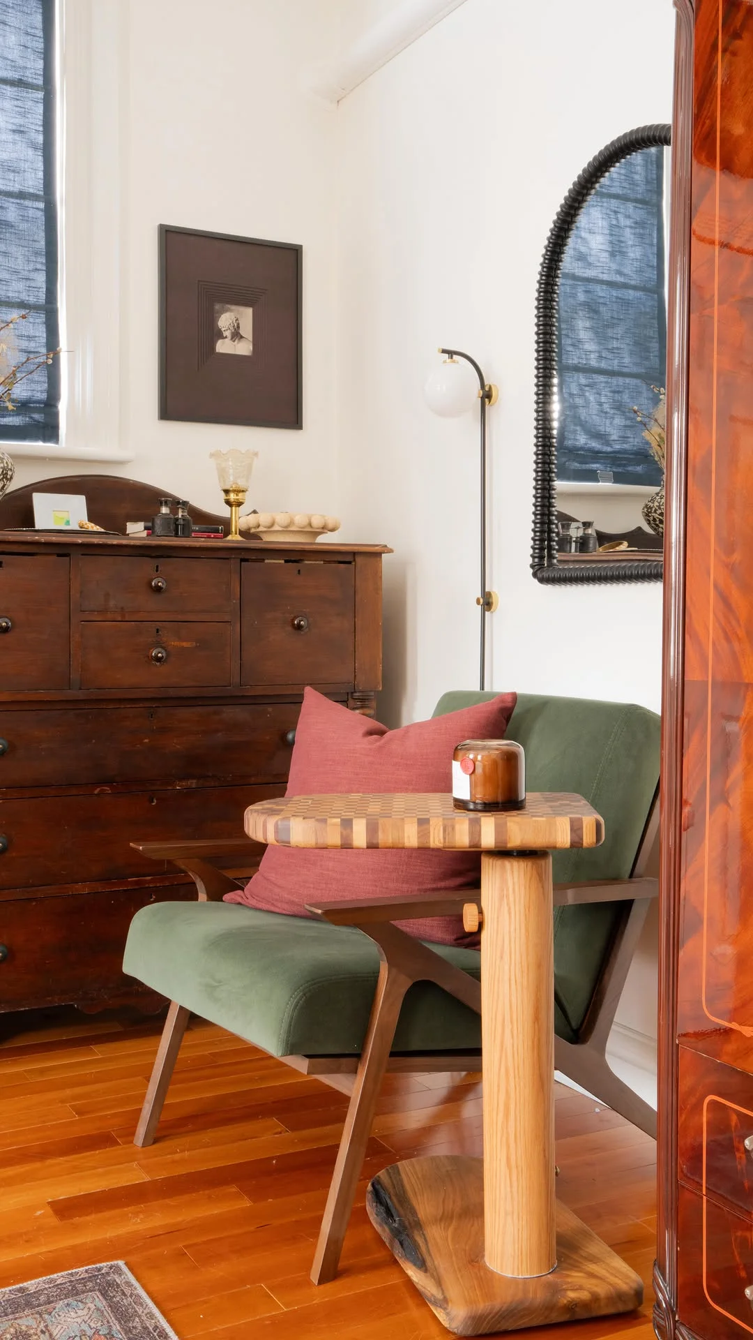 c-shaped tables are all over my feed - and for good reason! such a functional solution when you need a flexible workspace ‍✨ this one (built by @handymangraham) extends taller so it can be used for those work-from-bed/c...