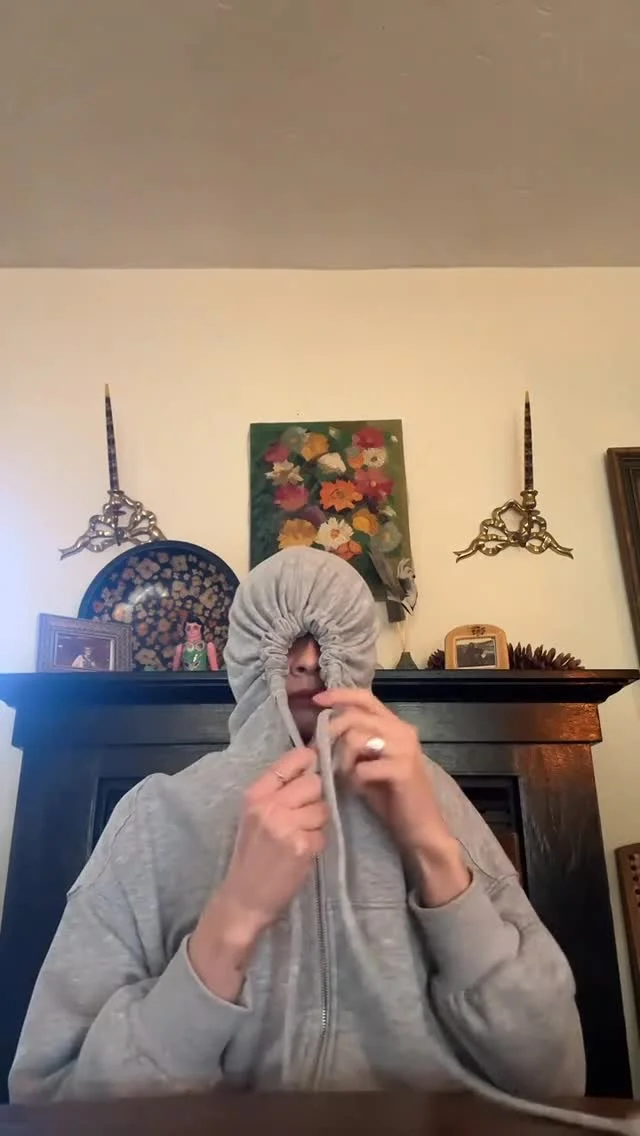 Instagram post by @alexandrasavior (DVChMbFku1I).