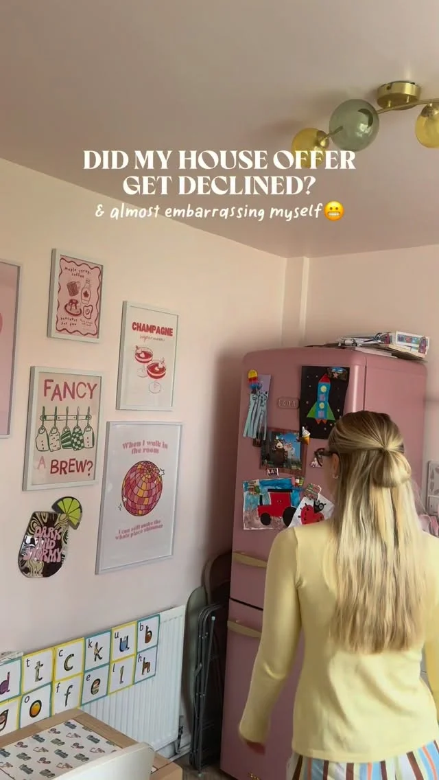 i put an offer in on a house and this is the update also what are people’s thoughts on new builds? is it just a disaster or do some people like theirs? #buyingahouse #mortgage #newbuild #singlemum #mortgagetips