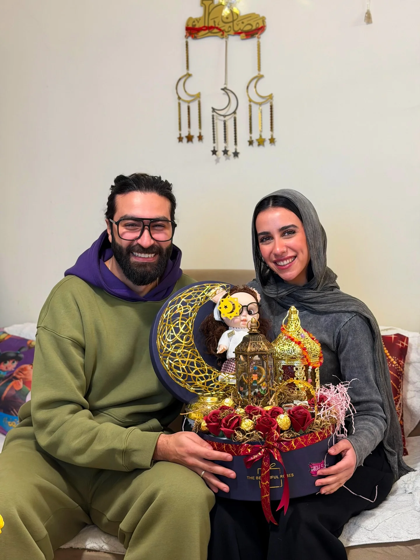 ربنا يخليك ليا يا حبيبي .. رمضان اللي جاي في بيتنا ان شاء الله ..