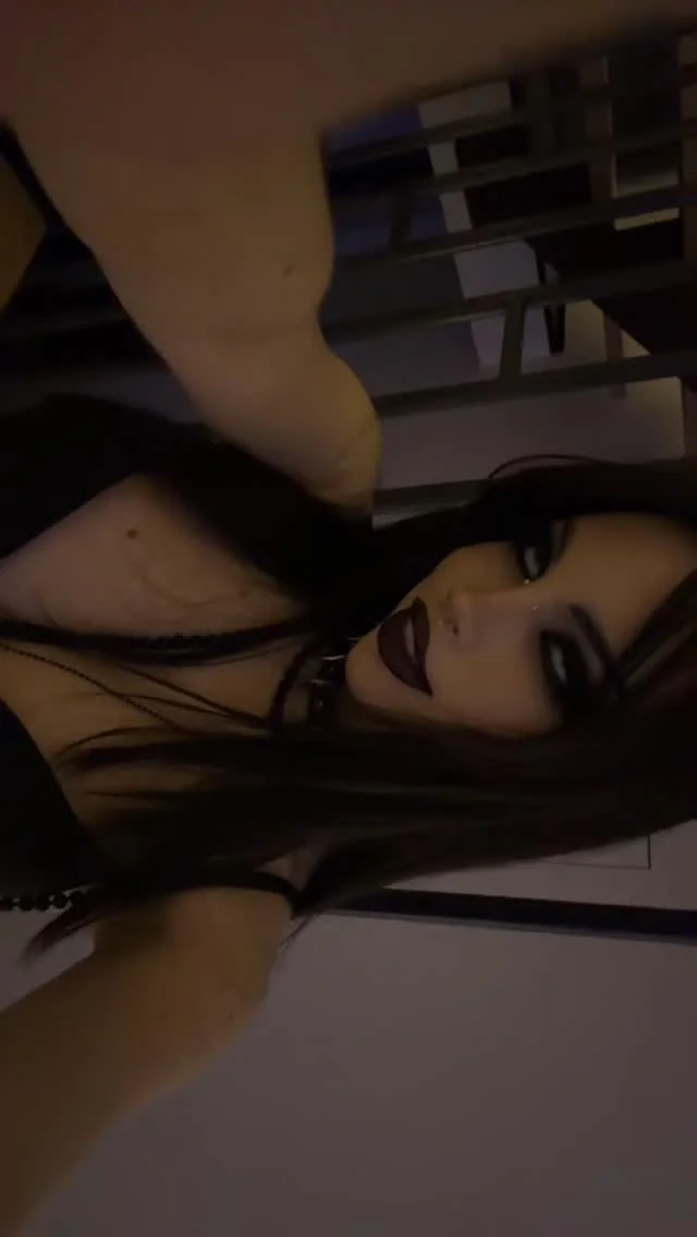 Instagram post by @alicedelish (DVJ0Pp7DoTv).