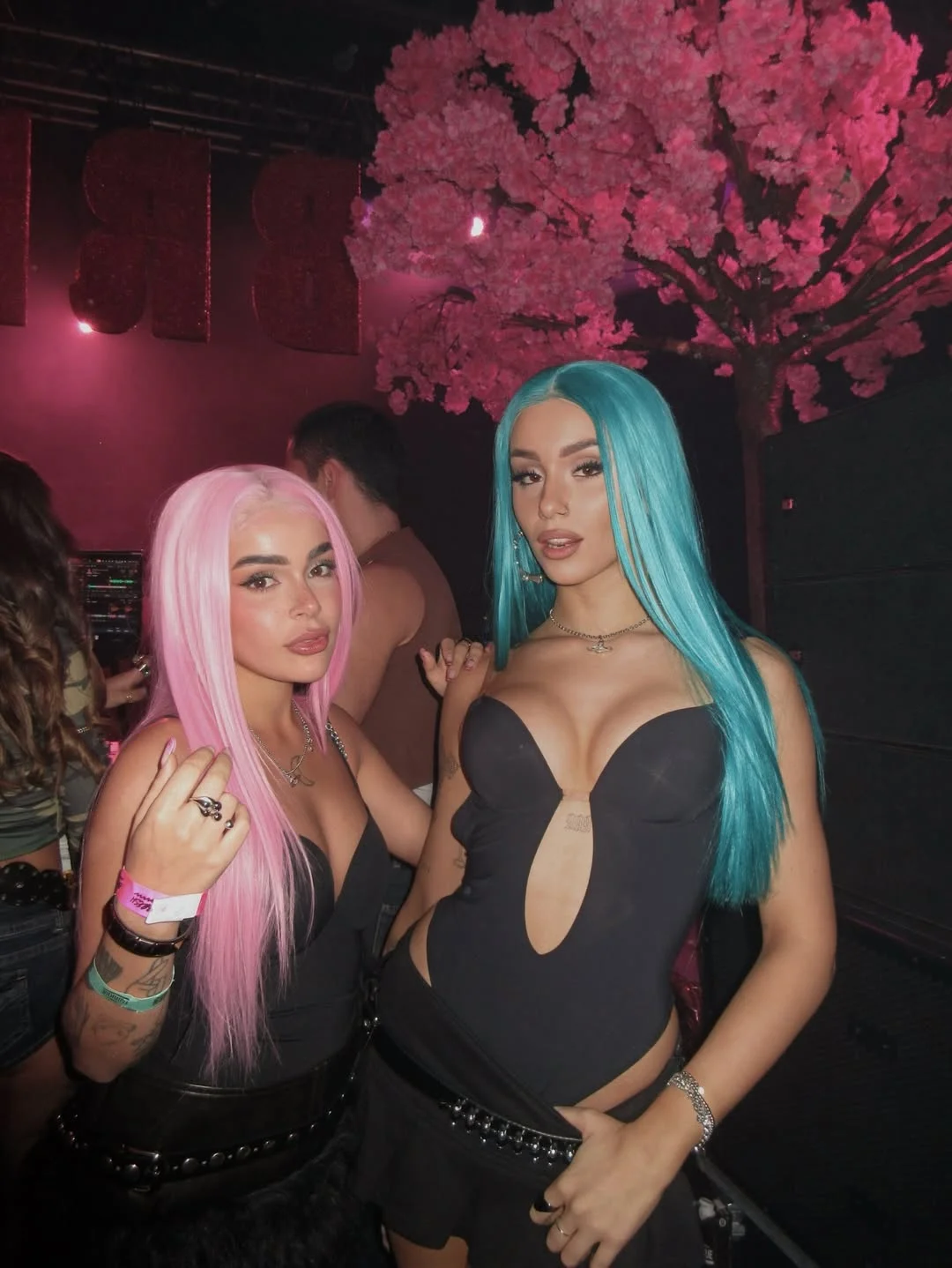 choose your character :)