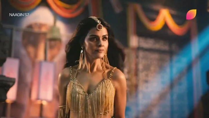 Naagrani ke saamne aaya Bharani ka dhoka! Dekhiye #Naagin, har Sat-Sun raat 8 baje, sirf #Colors aur @jiohotstar par. #Naagin7 @priyankachaharchoudhary @alicekaushik @ektarkapoor