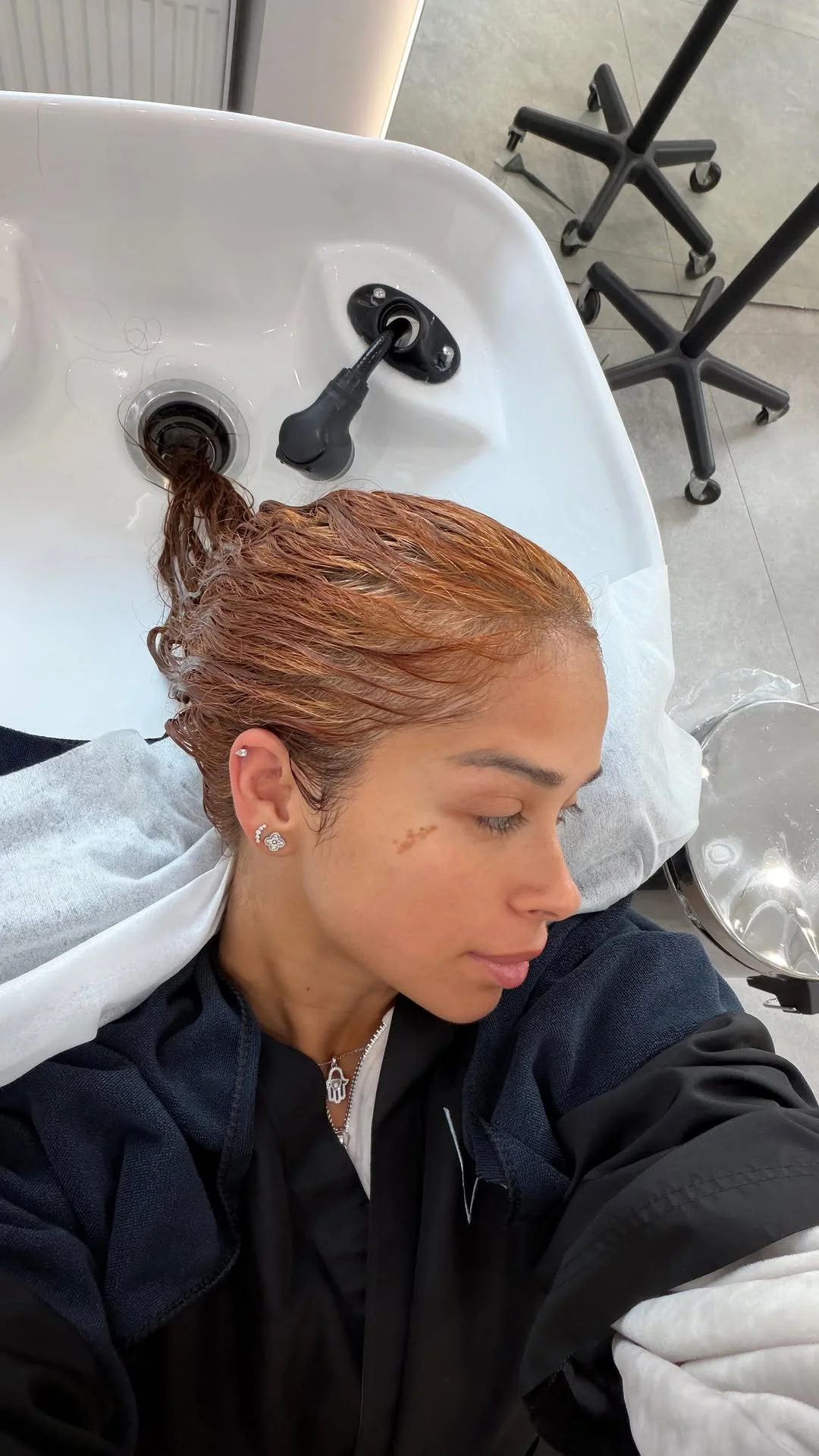 мечта сбылась!
вышла из черного цвета 🥹 

теперь я 🍫