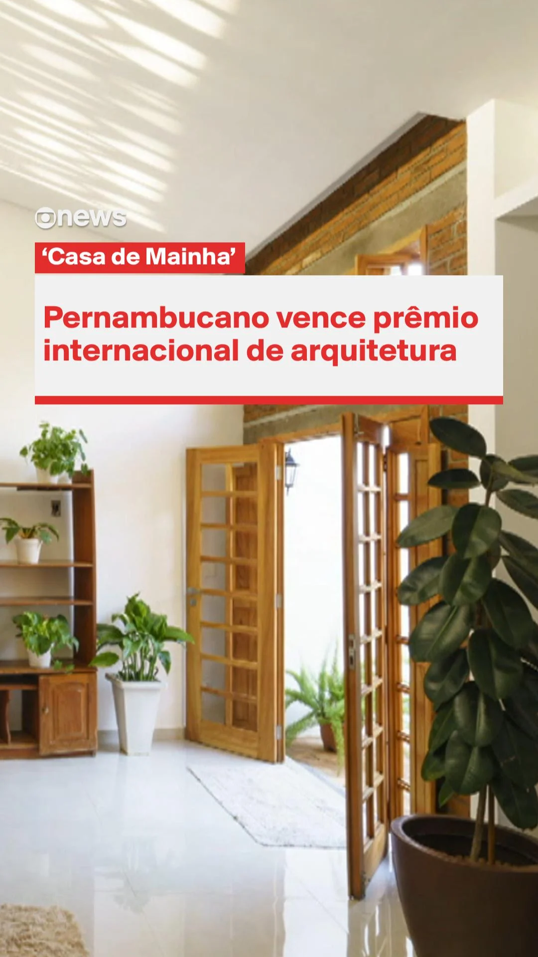 ‘CASA DE MAINHA’ - O projeto de um arquiteto brasileiro venceu o “Oscar da Arquitetura”. O urbanista Zé Vagner se inspirou nas necessidades da própria mãe para realizar o trabalho, feito na cidade de Feira Nova, no inte...