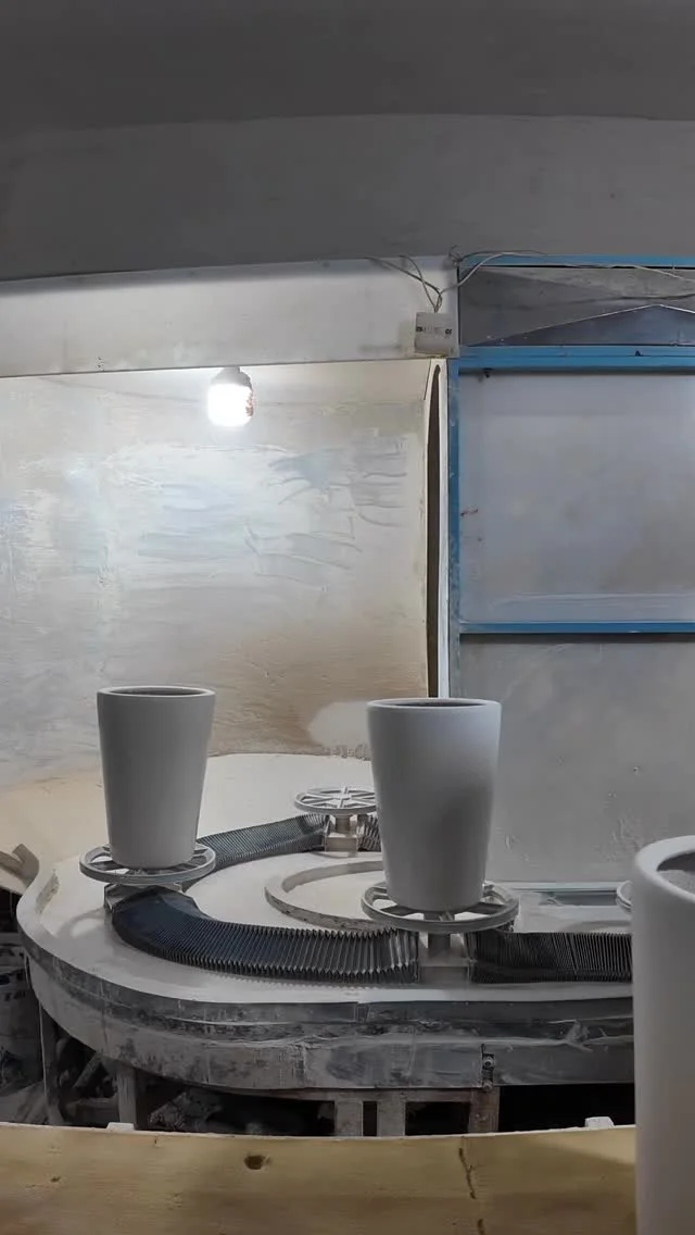 Contact ☎️ 9805191765 / 9823511303 to place your order❤️ #stockclearancesale #ceramics #planters #mimachha #fyp