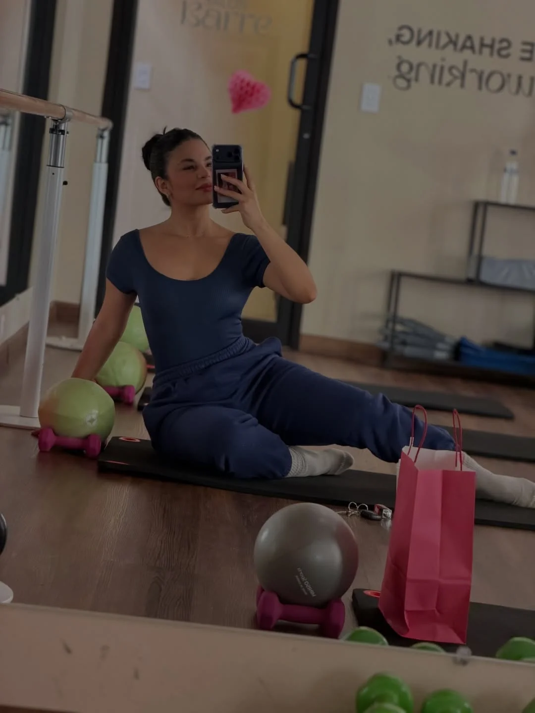 Instagram post by @alisson_mejia01 (DVHnviYlN4P).