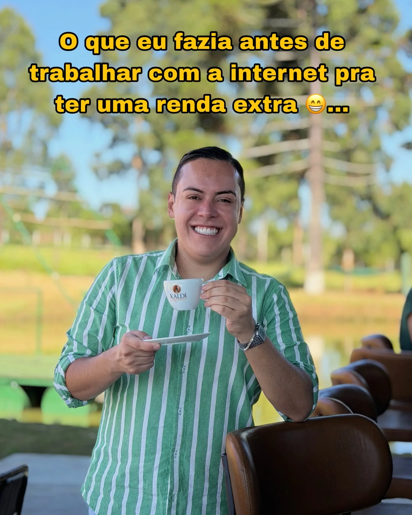 Para as pessoas novas que chegam por aqui, conhecer um pouquinho a mais sobre mim. Nunca foi sorte, sempre foi muito trabalho, esforço e persistência. Trabalhava em mercado, e quando chegava em casa cansado de ficar o d...