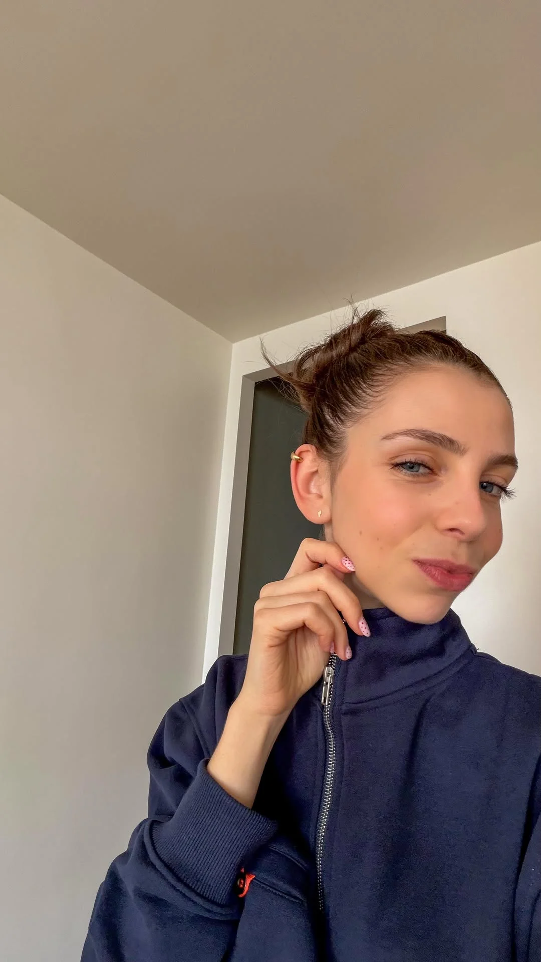 RIP les lobes ⚡️ J’en ai fait une vidéo car après en avoir parlé rapidement sur insta, j’ai reçu BEAUCOUP de dm de personnes de mon âge dans le même cas. Alors si cette vidéo peut être votre signe : FAITES VOUS FAIRE SA...