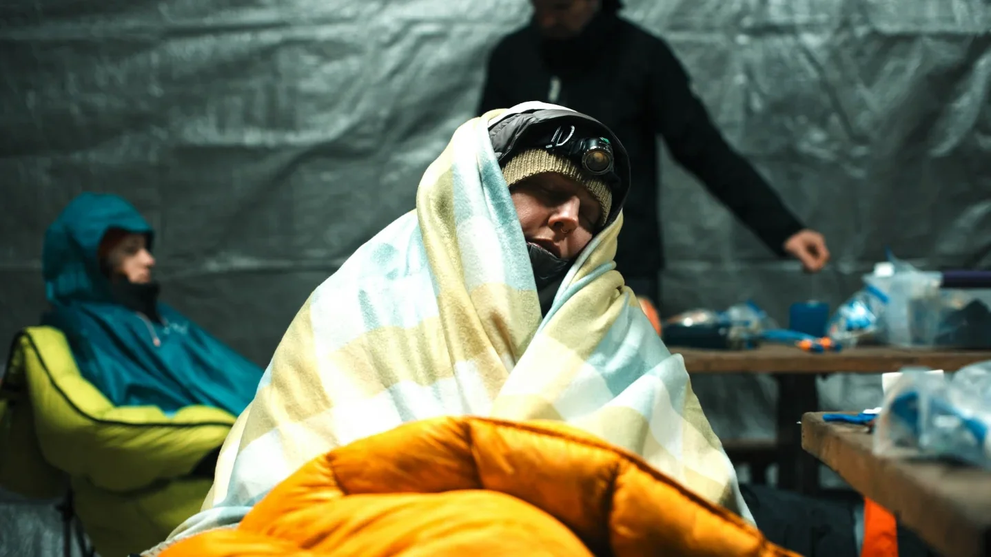 Faire l'assistance sur la Barkley, c’est une expérience intense, à part entière. Ce n’est pas juste attendre. C’est porter l’inquiétude de savoir que ton coureur s’élance sans tracker, sans " bouton " de secours. C’est...