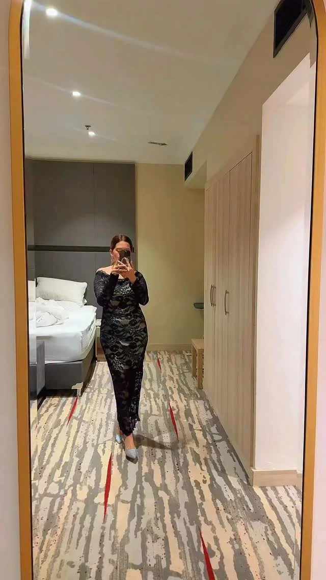 Instagram post by @aliya_sattar (DU3iehdjWLH).