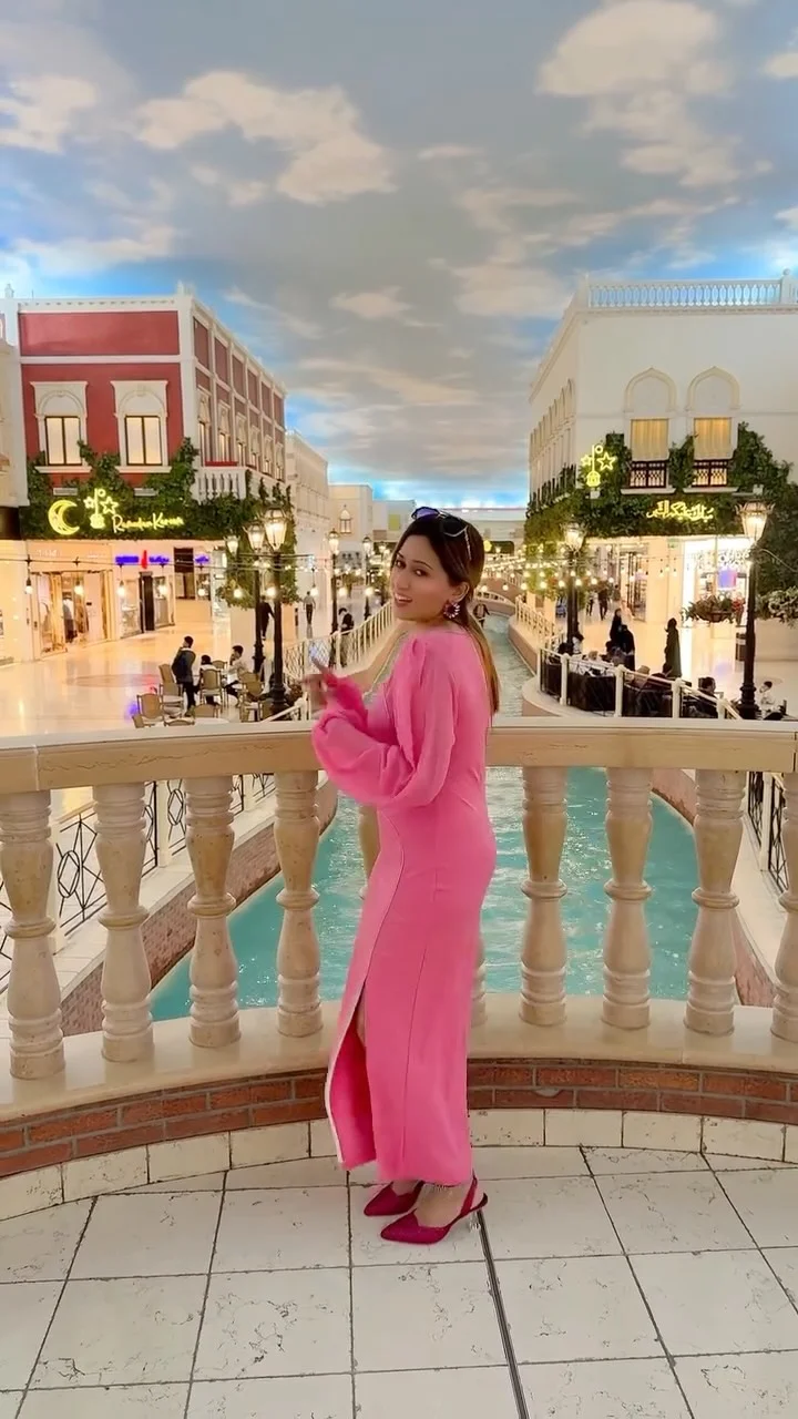 Instagram post by @aliya_sattar (DVDRb0qjbzl).