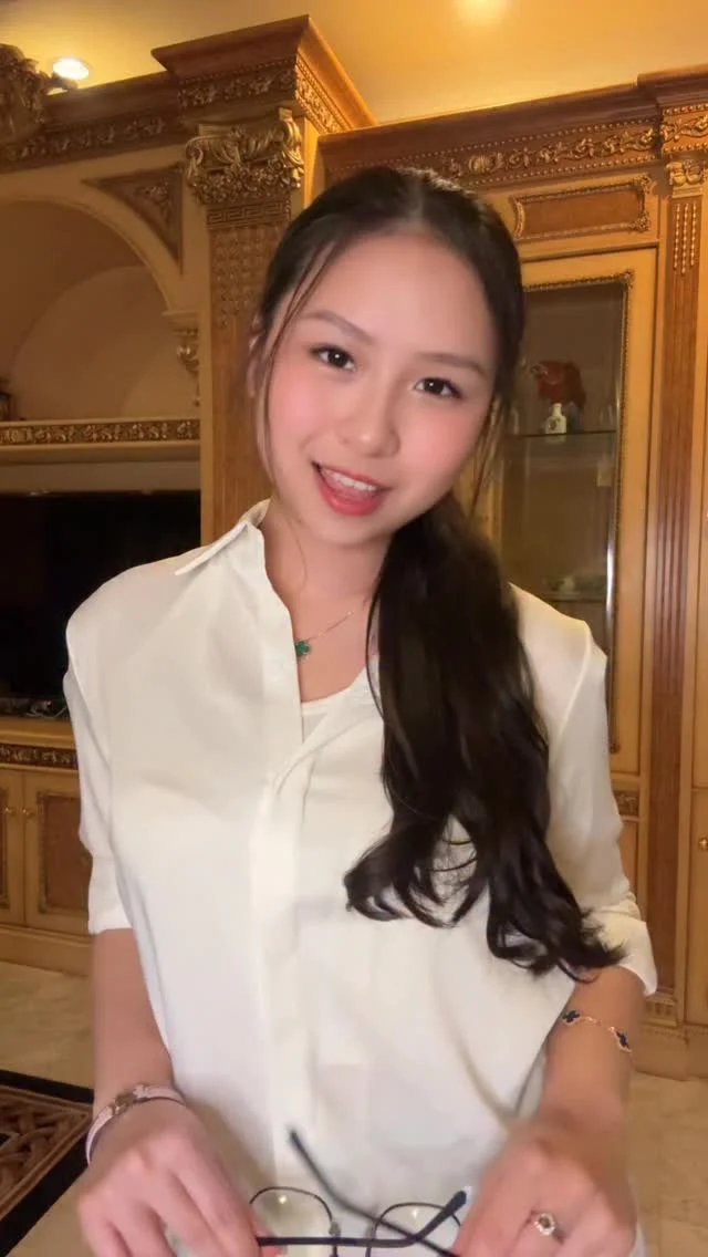 Instagram post by @aliyyah.kohl (DVIuVrsk0OM).