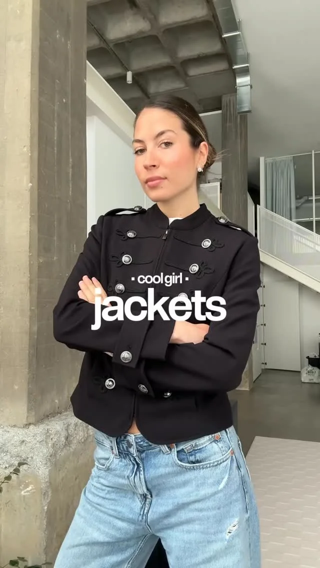 Sin duda las dos chaquetas que me compraría para esta temporada con cual te quedas? Ambas de @stradivarius (regalo) Refe 1. 1700/539/001 2. 1946/558/001