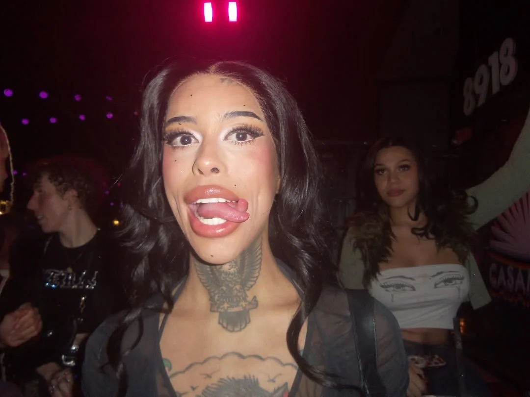 Instagram post by @alluringskull (DVDFXZ8jniy).