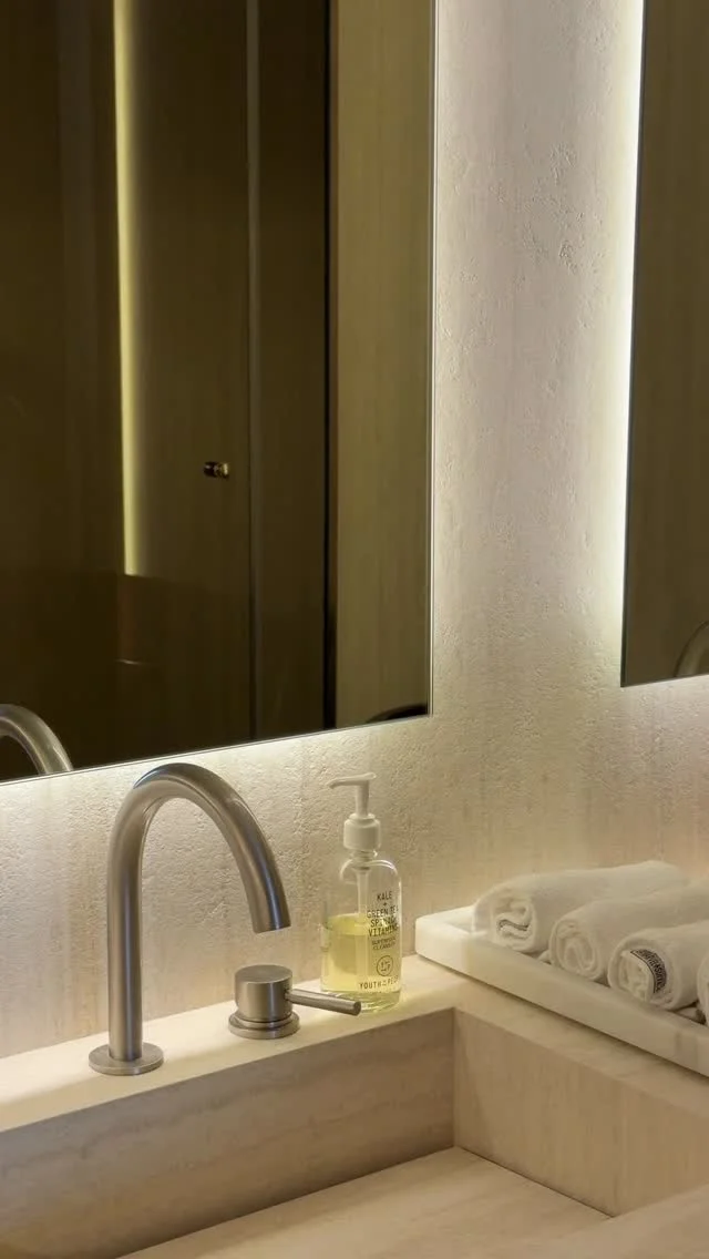 Skin discipline made easy with @youthtothepeople superfood cleanser. Clean skin, clear routine #YTTPpartner