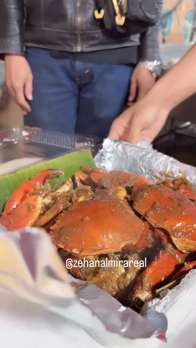 yg pasti mehong zee itu kan kepiting alaska rasanya juga enak