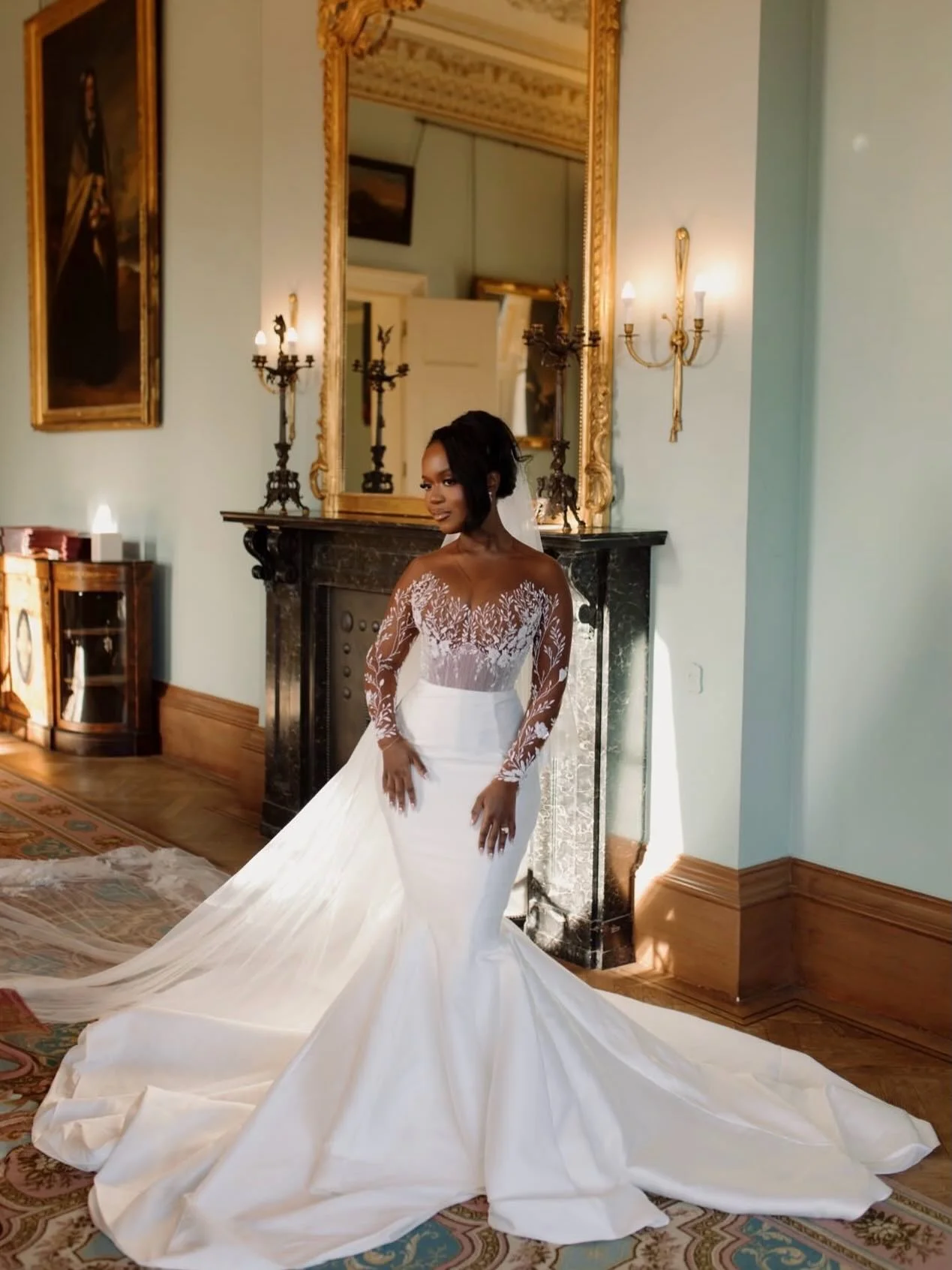 LEMUELA | A vision sculpted in our OPU-09 bodysuit, delicately contoured and embroidered, layered with the sweeping drama of the OPU-20 skirt. Join us this weekend, 27th–28th, in London for our Sip & Say Yes experience....