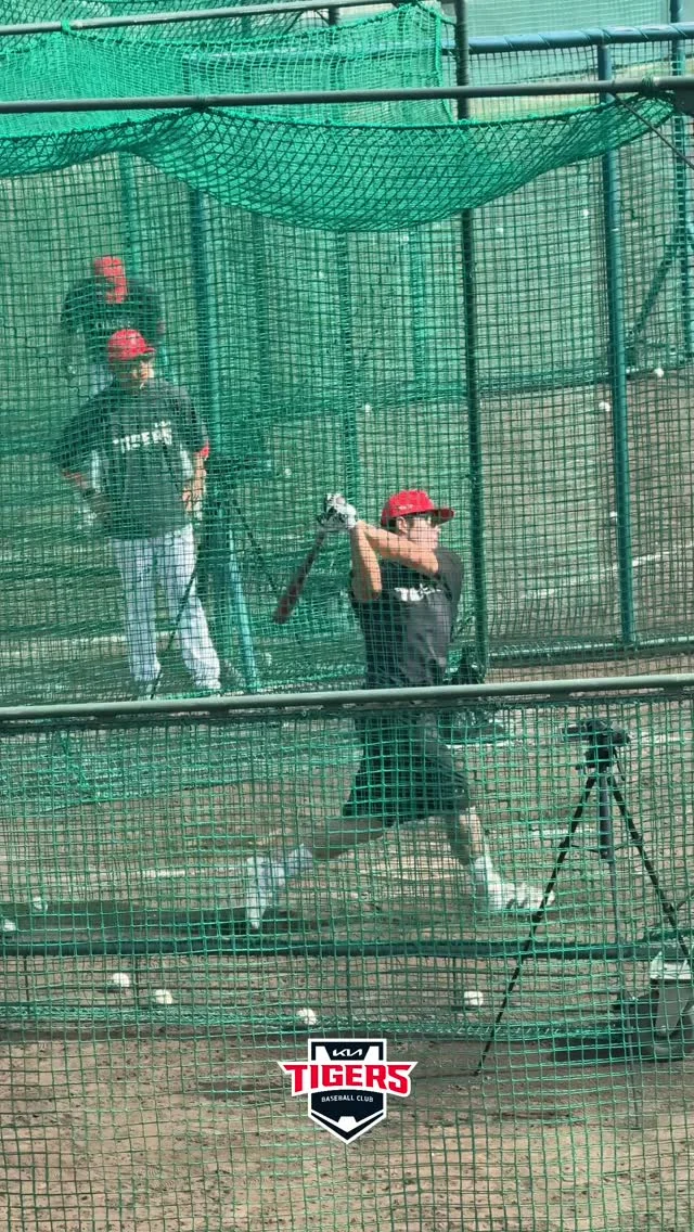 세상에서 제일 아름다운 VIEW 경기장 모든 구역을 쓰며 훈련하는 야수들